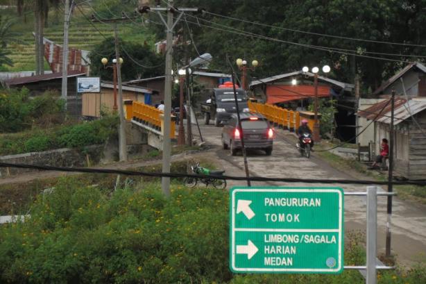 Jembatan Tano Ponggol (Travel.detik.com)